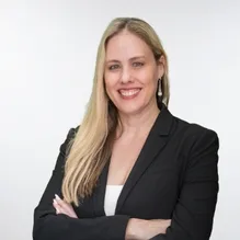 Nicole Rodieck headshot.